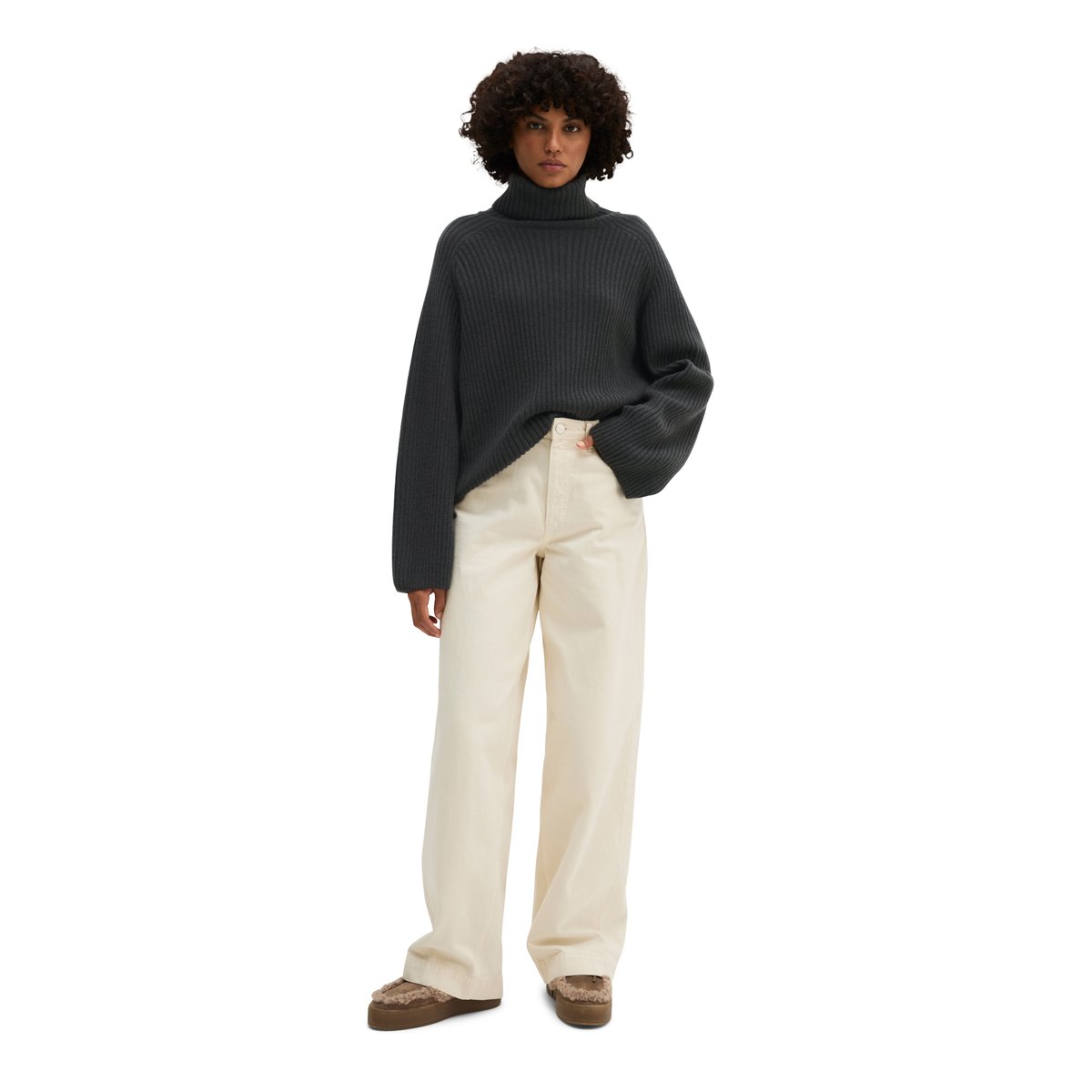 Pull à col roulé côtelé loose en doux mélange de laine vierge gris foncé, MARC O'POLO