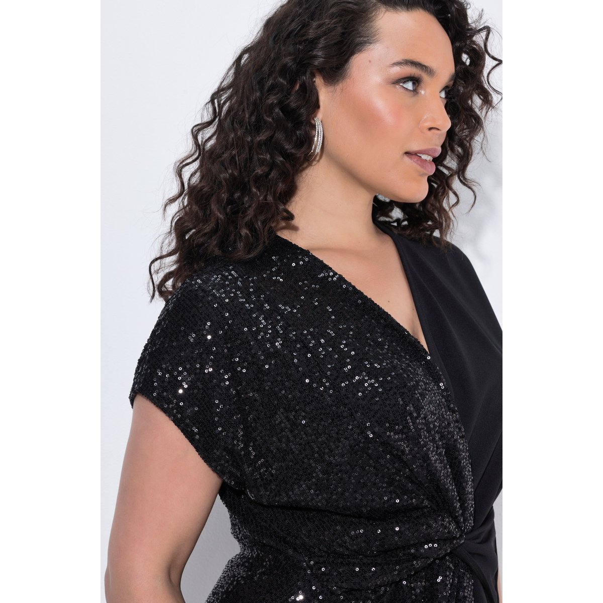 Blouse en jersey avec paillettes noir, ULLA POPKEN