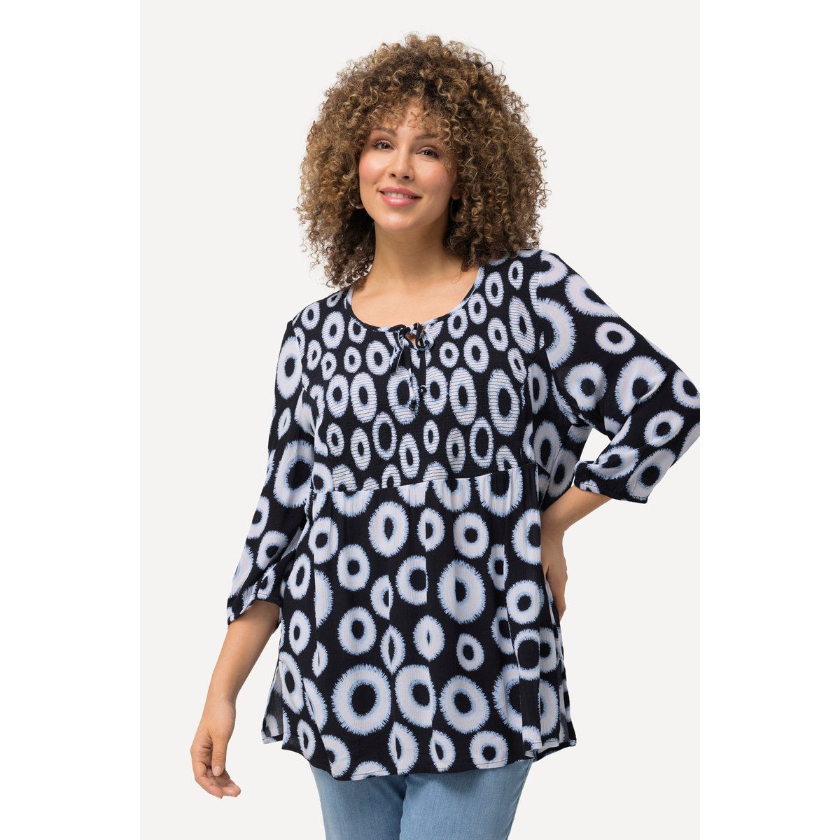 Blouse smockée à motif cercles. Col rond marine, ULLA POPKEN