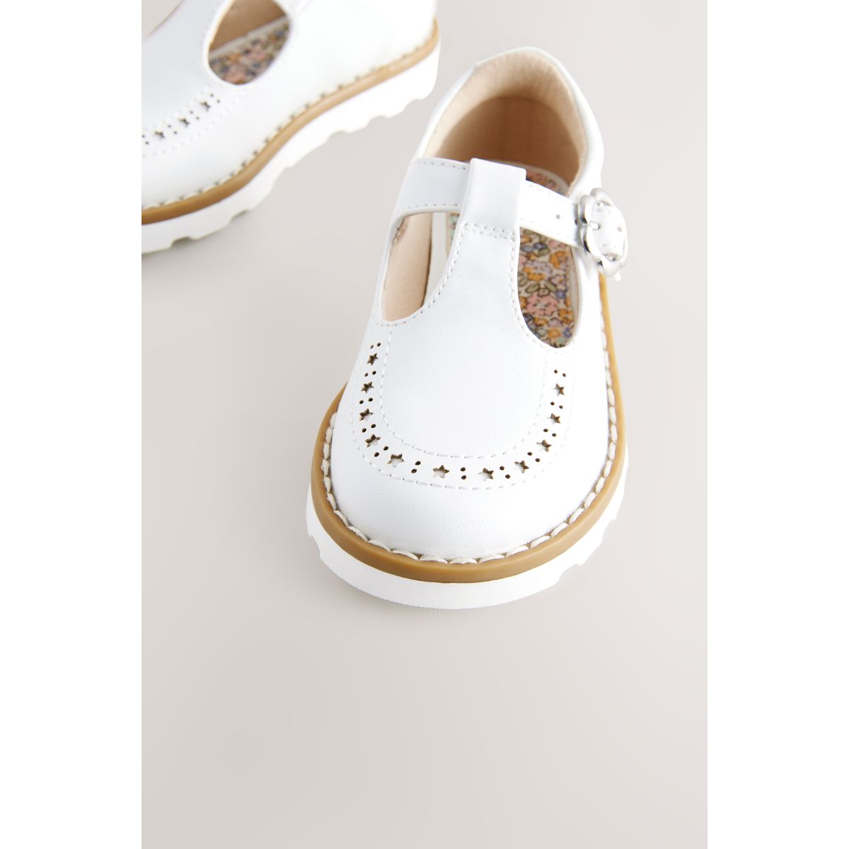 Chaussures t-bar blanc, NEXT