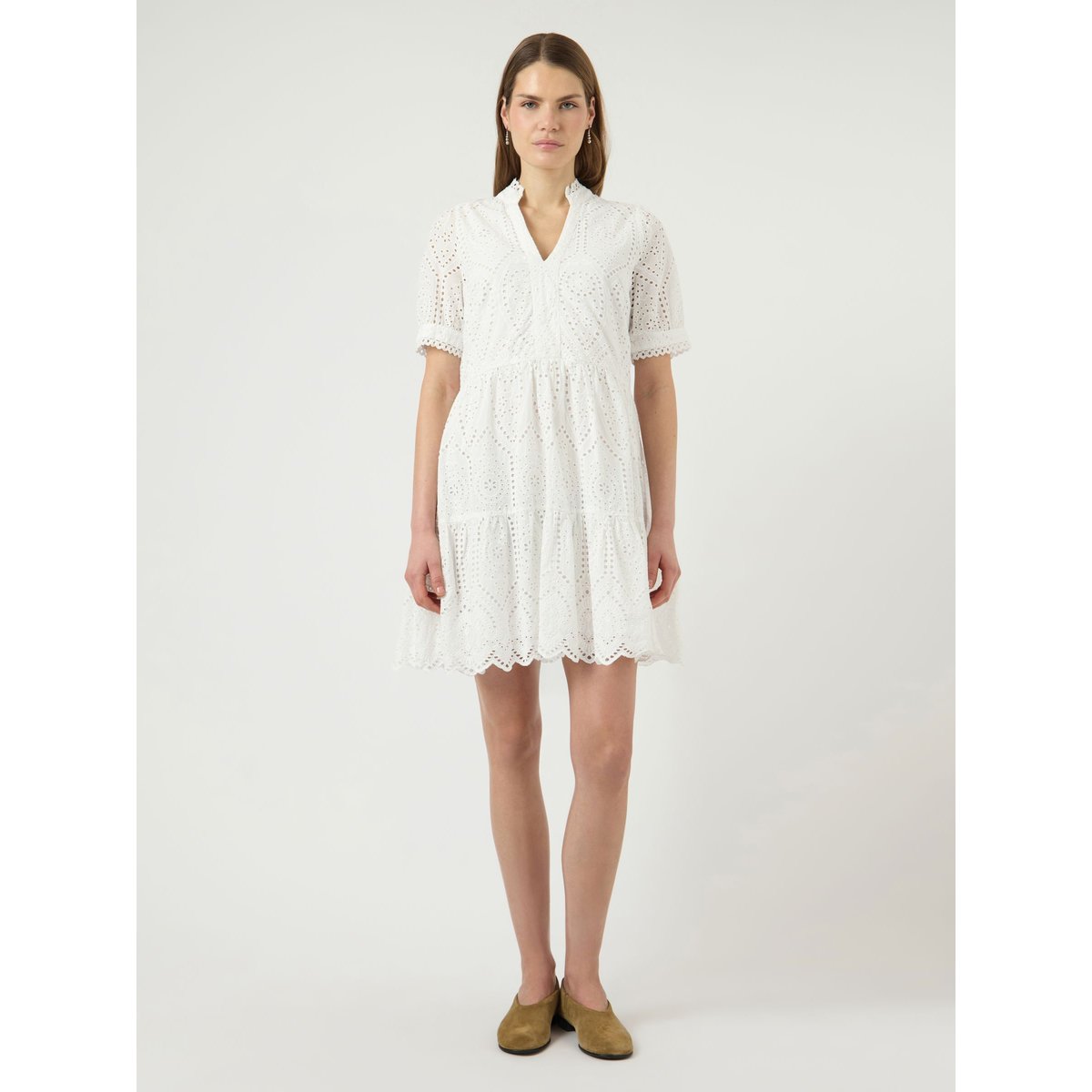 Mini-Robe star white, YAS