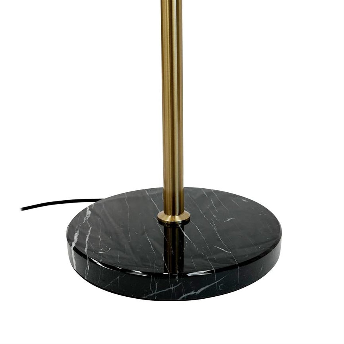 Lampadaire en Métal brass/marble Menton brass, DYBERG LARSEN