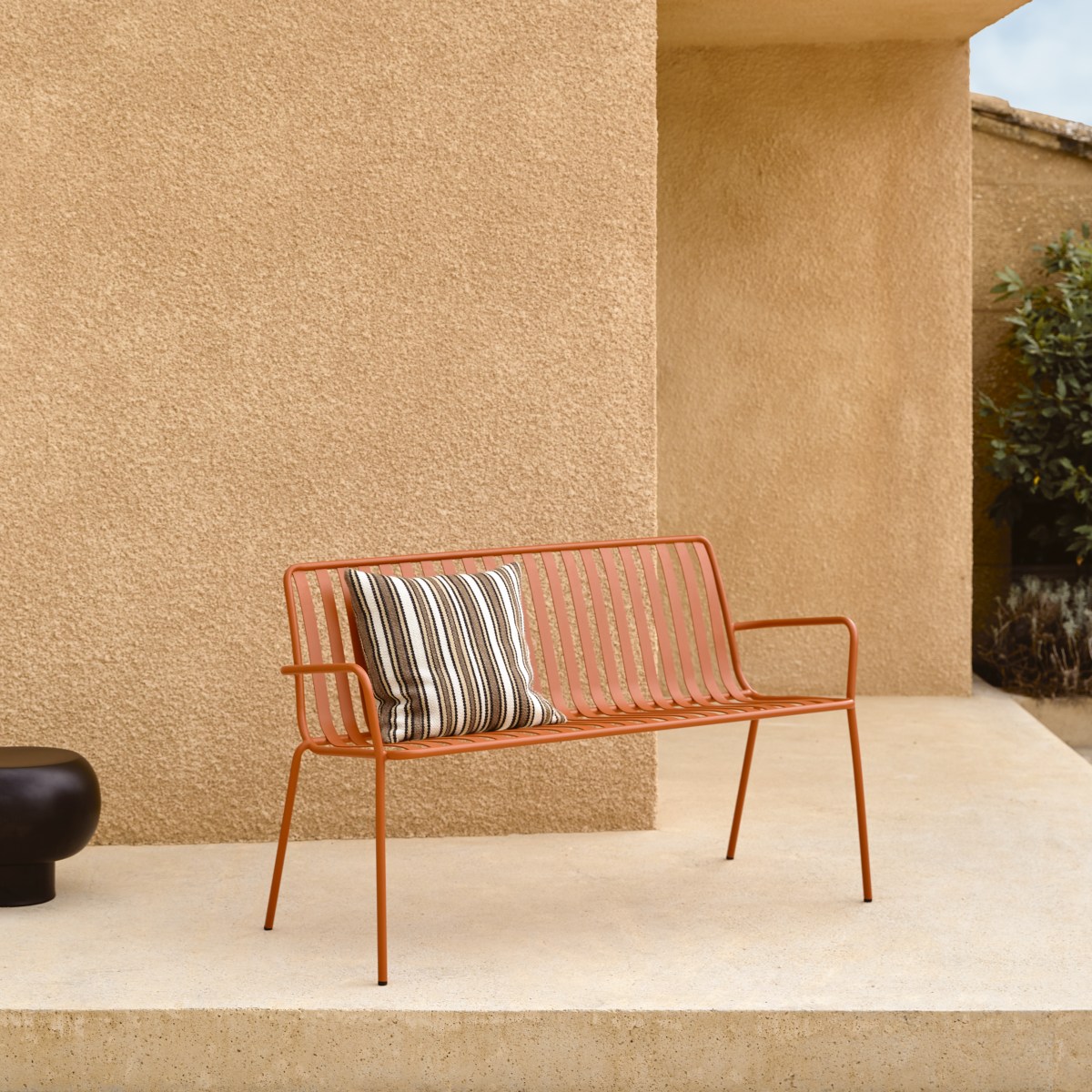 Banc de jardin en Métal, GABY orange, TIKAMOON