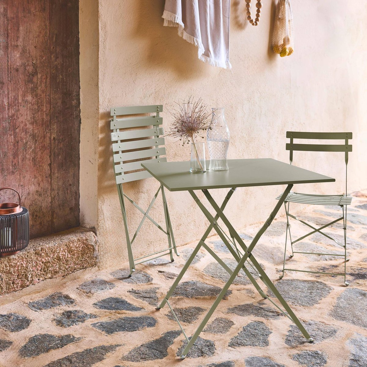 Table de jardin bistrot pliante métal + 2 assises EMILIA vert de gris, SWEEEK