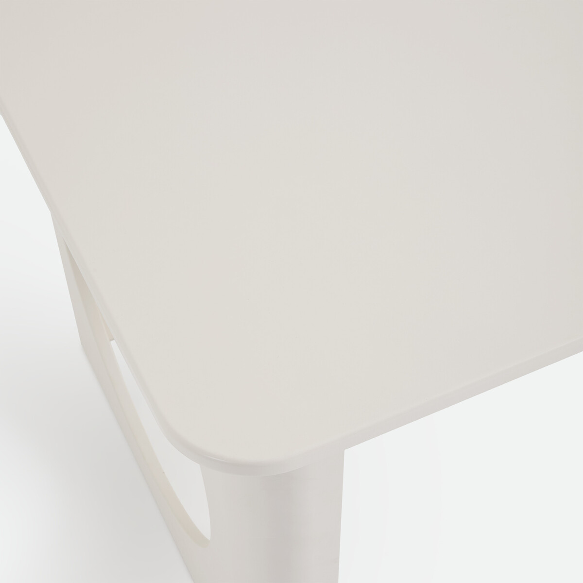Table à manger, rectangulaire, pieds sculptés, 6 à 8 personnes, MORTI ecru, LA REDOUTE INTERIEURS
