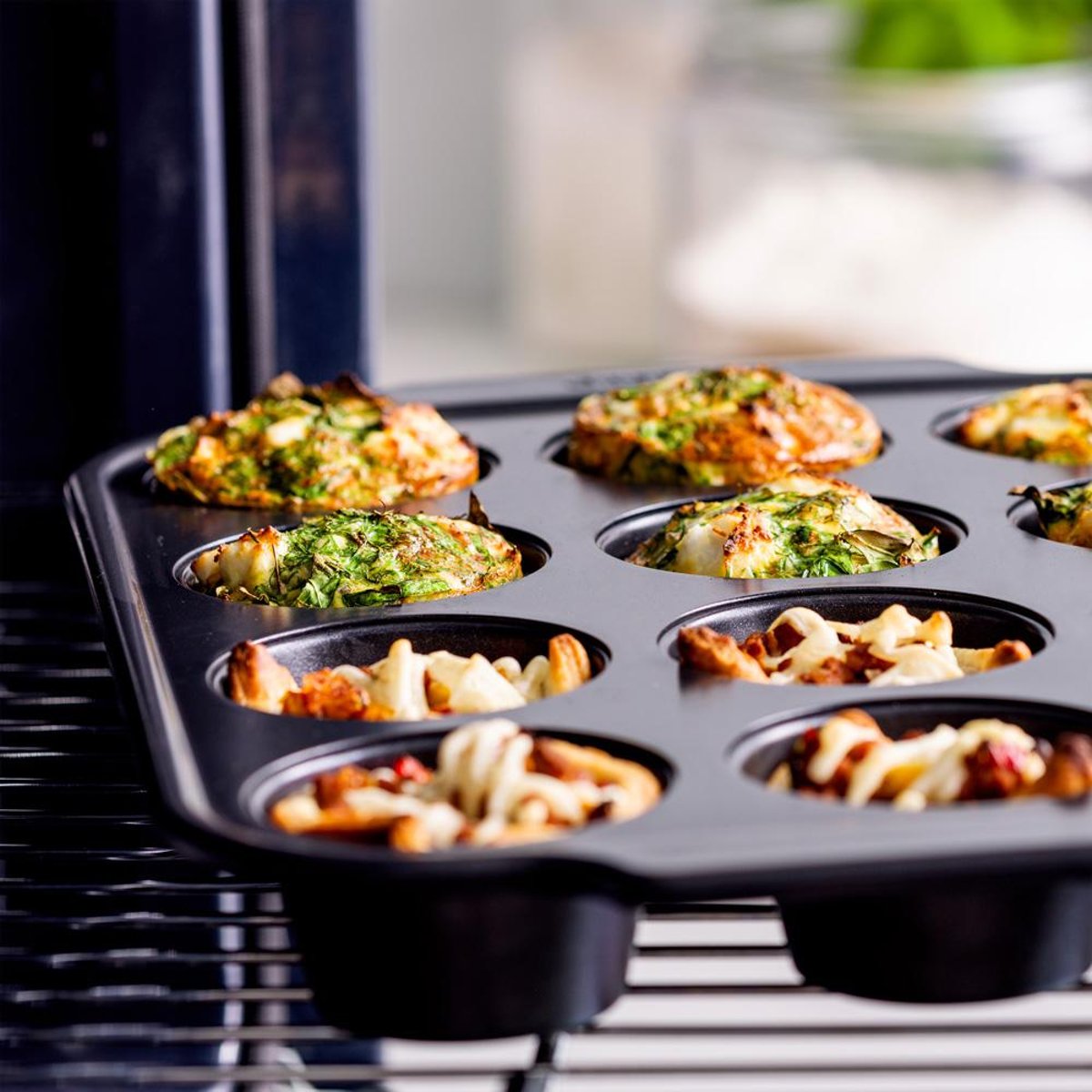 Moule à muffin 12 cups noir, GREENPAN