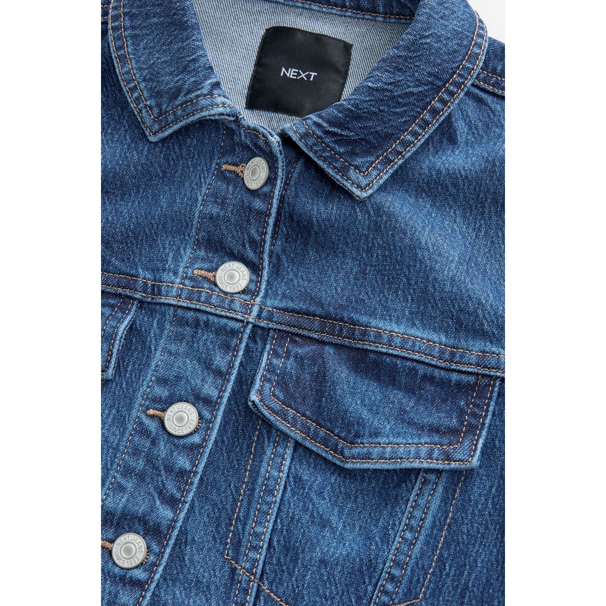 Veste cintrée en denim à buste plus large bleu foncé, NEXT