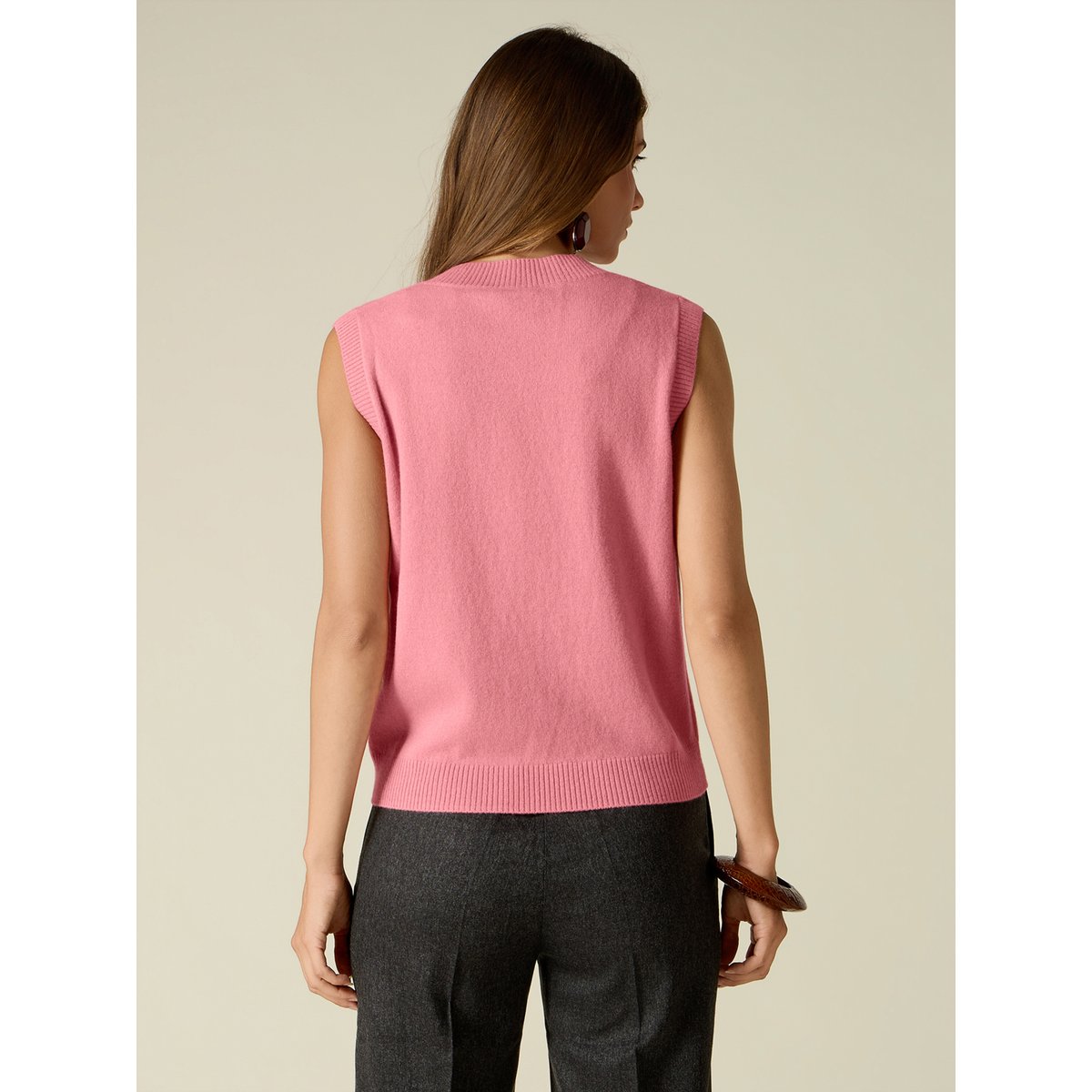 Haut rose, OLTRE