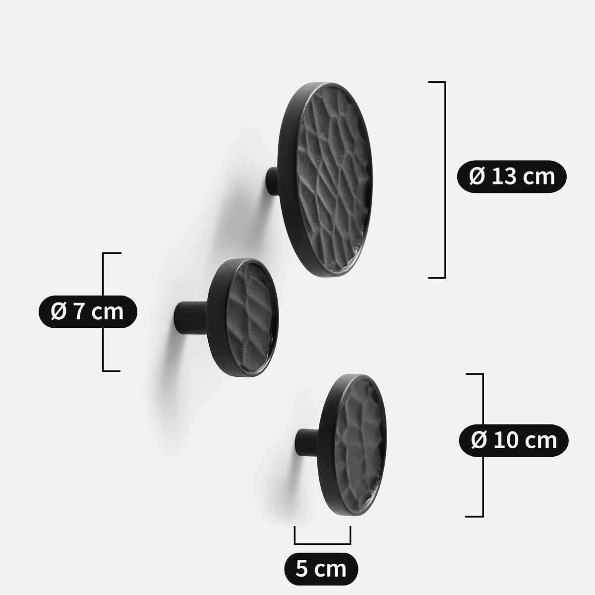 Lot de 3 patères en chêne teinté, HANGO chêne teinté noir, AM.PM