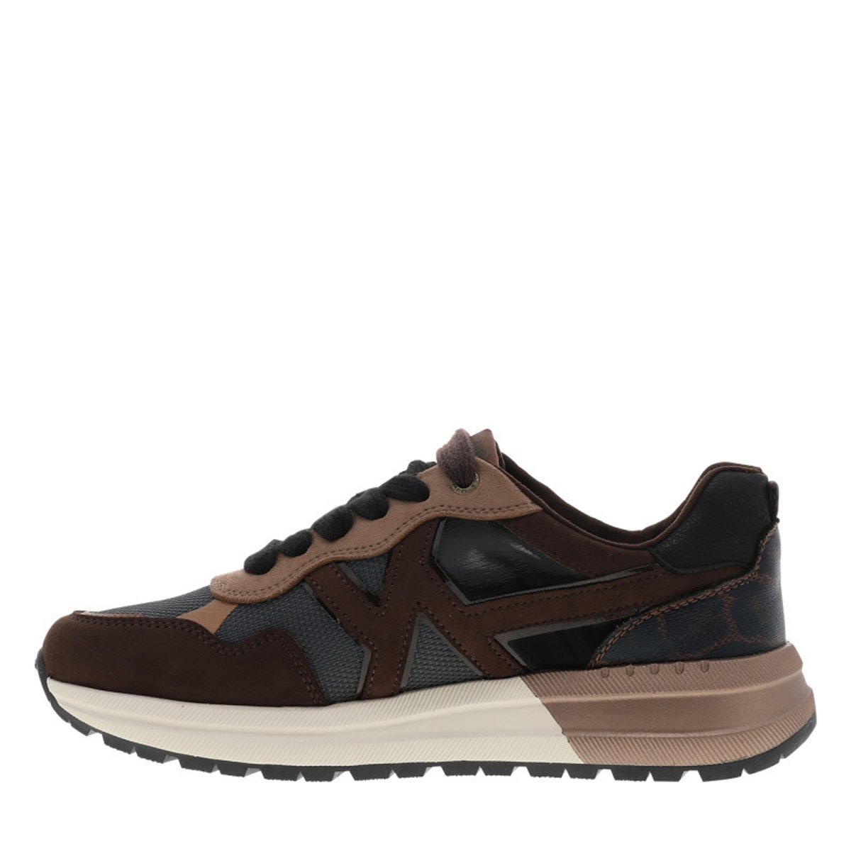 Baskets running brunes avec un talon plat et munies de lacets plats bicolores brun, MUSTANG