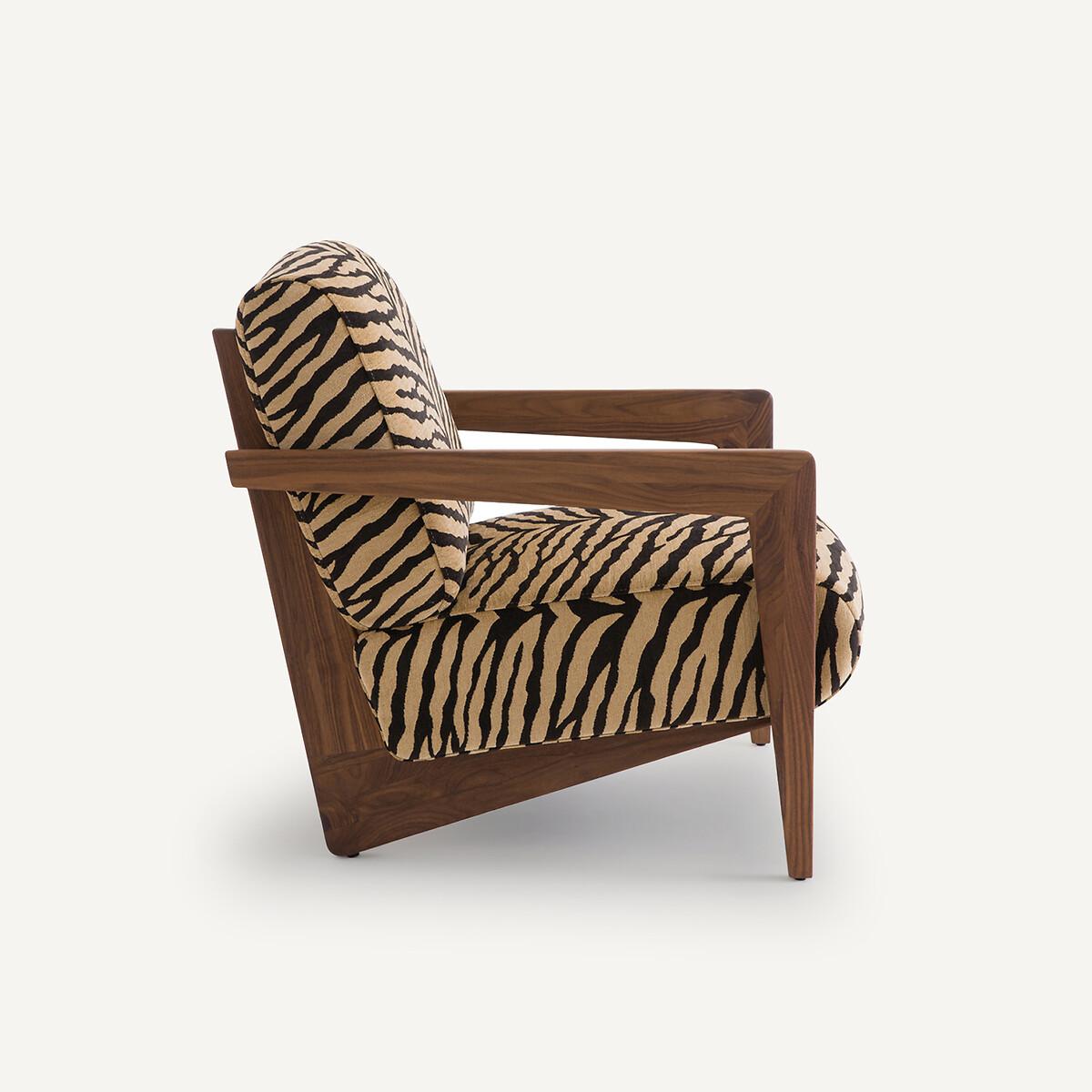 Fauteuil noyer massif tissu jacquard, Izag imprimé animal, AM.PM