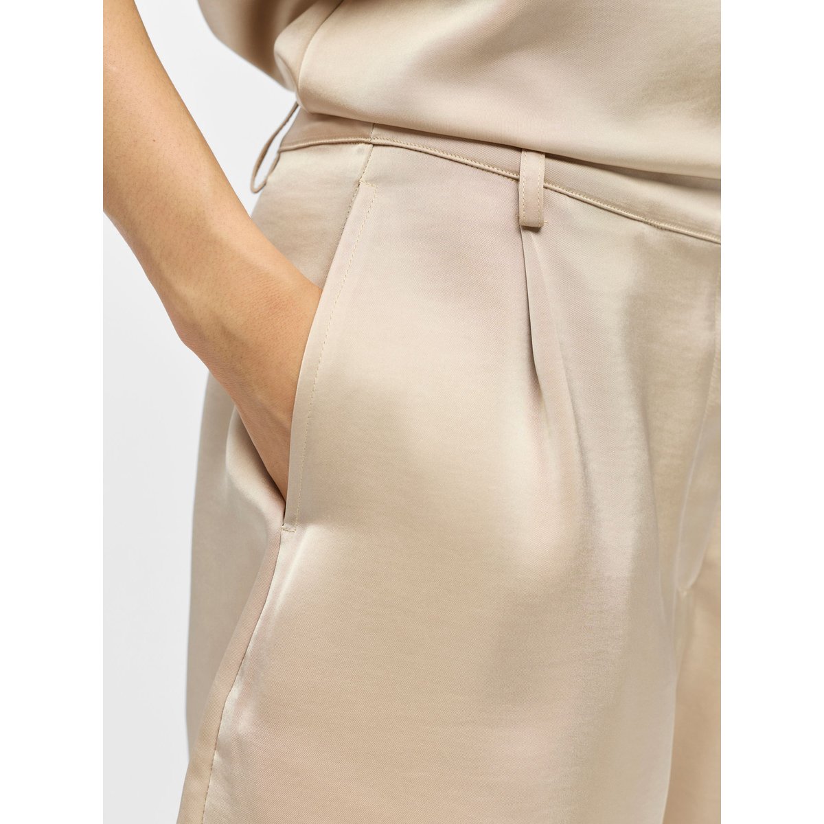 Short blanc - humus1, OBJECT
