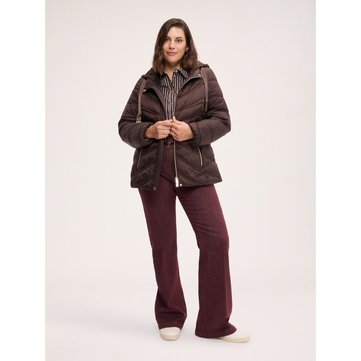 Veste matelassée courte à motif vagues marron, FIORELLA RUBINO