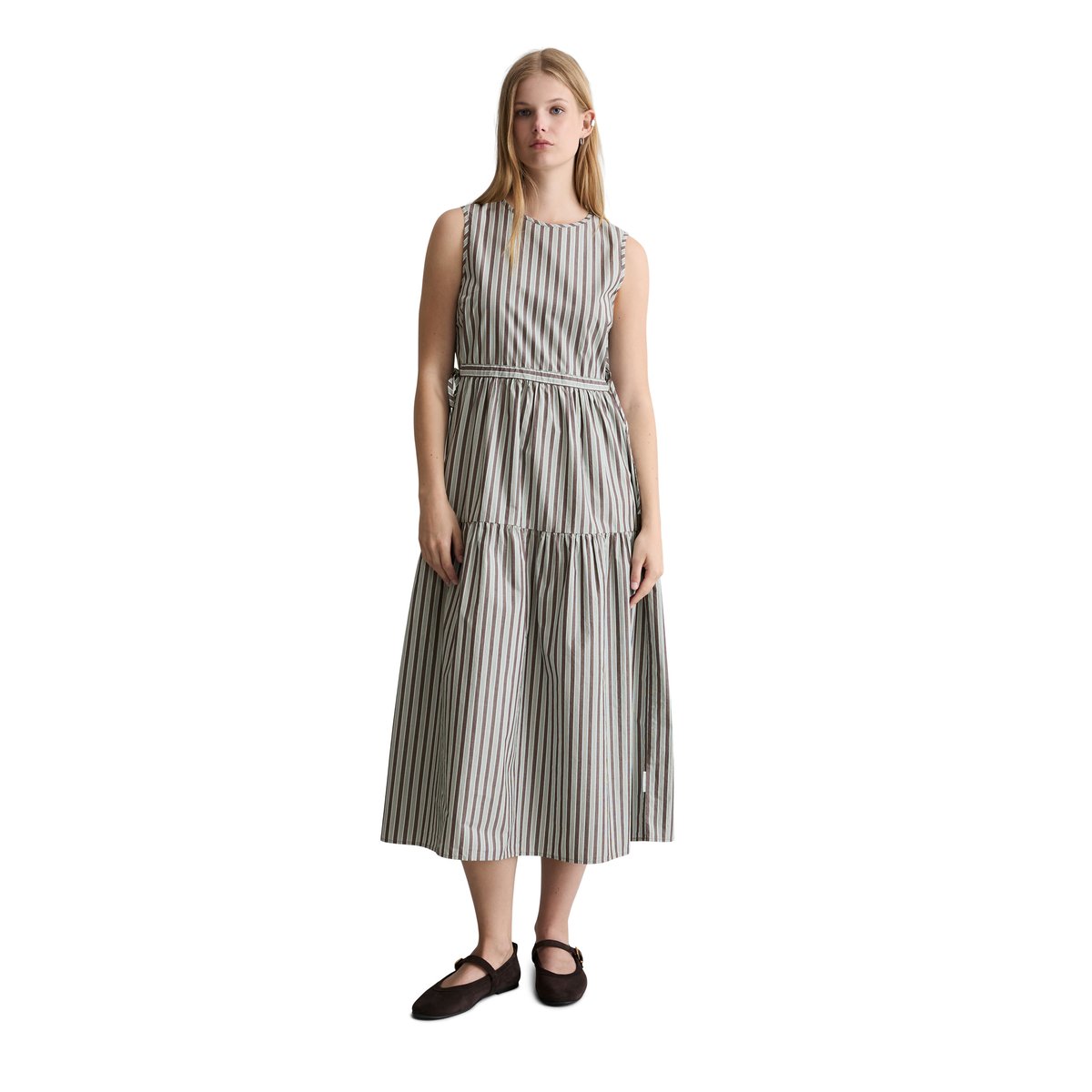 Robe à étages regular en popeline papertouch rayée marron foncé, MARC O’POLO DENIM