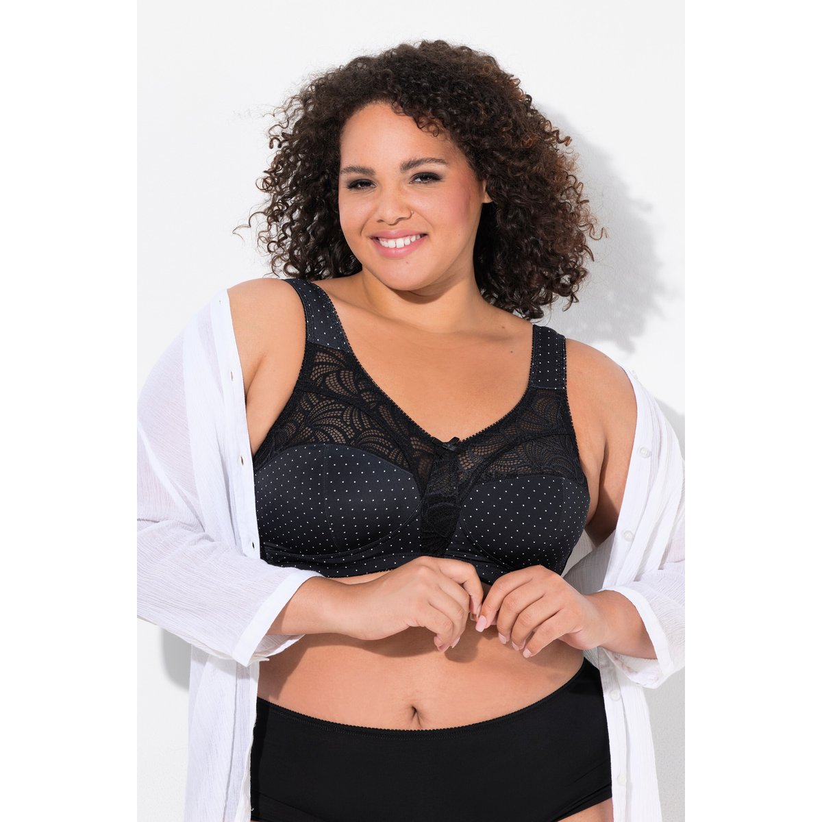 Soutien-gorge de maintien. Sans armatures. noir, ULLA POPKEN