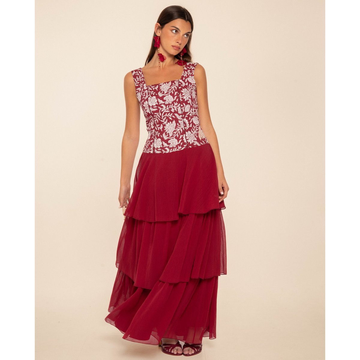 Robe midi avec bustier brodé et jupe en mousseline à trois volants rouge, THE-ARE