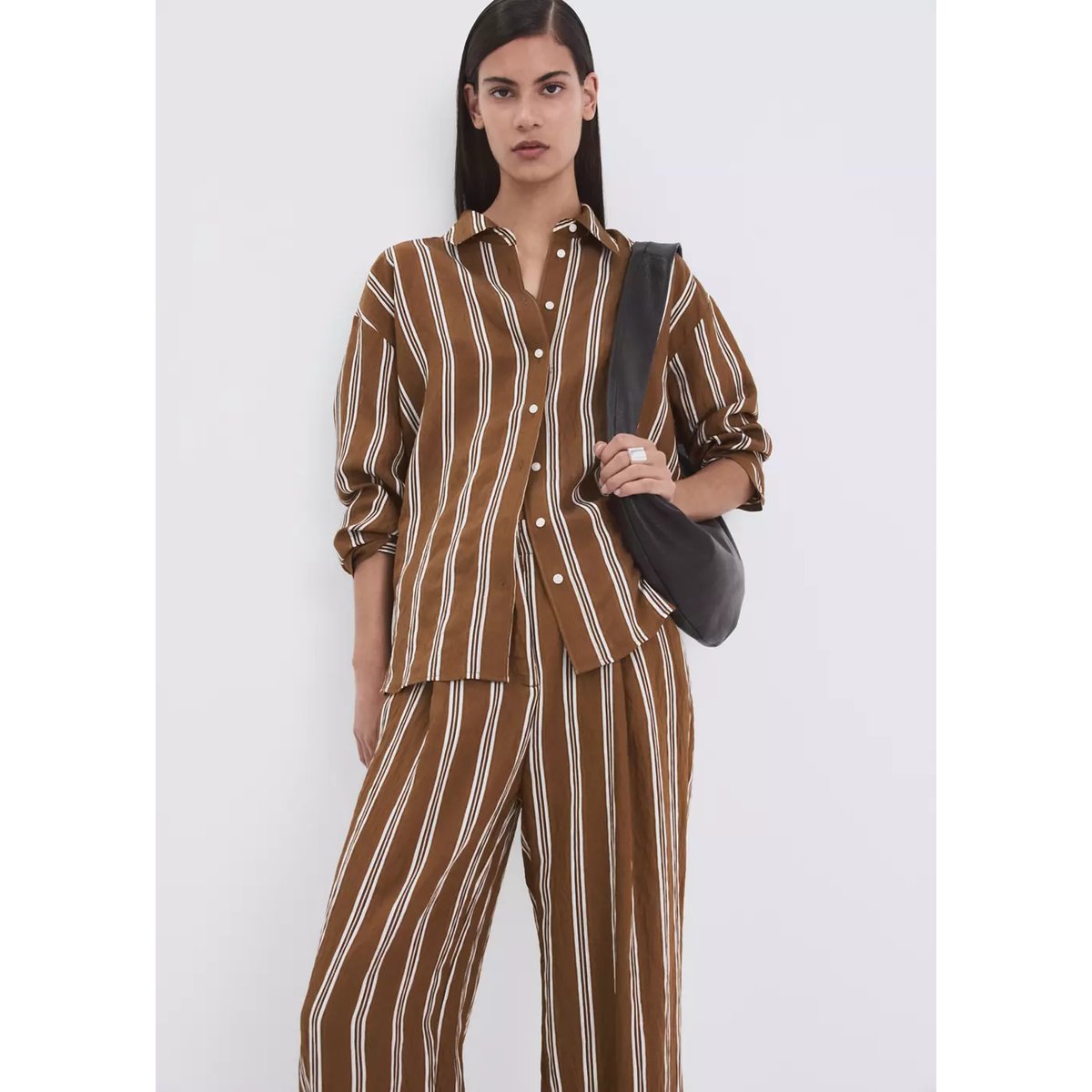Pantalon rayures pinces marron, MANGO