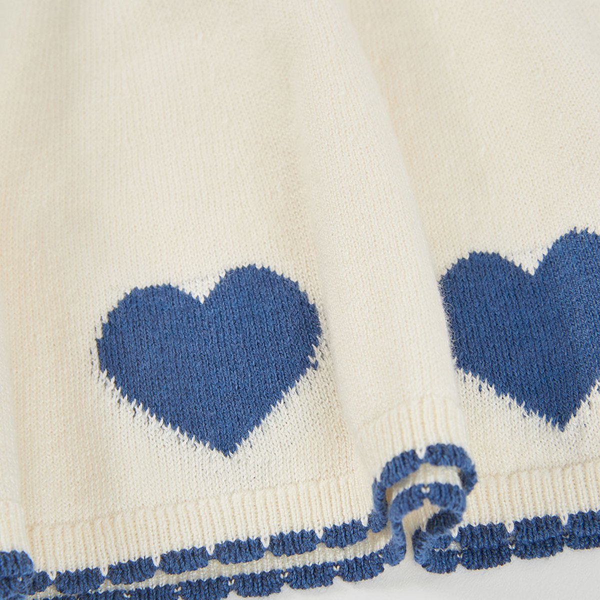Robe bébé en maille avec coeurs blanc, BOBOLI