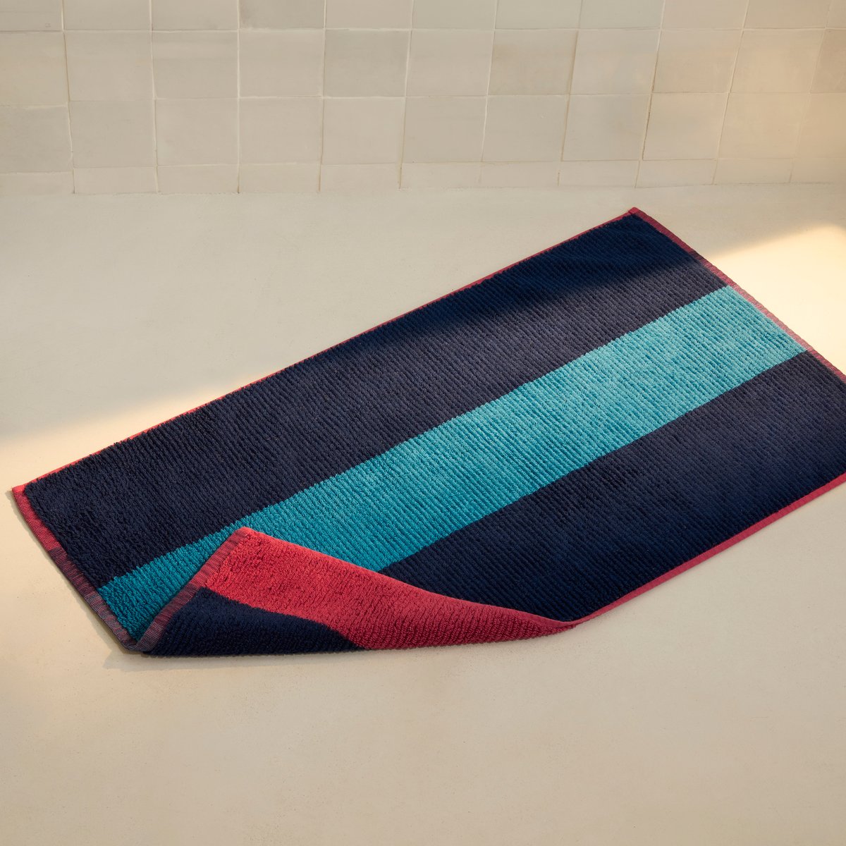 Tapis de bain coton ORINE marine, CARRE BLANC