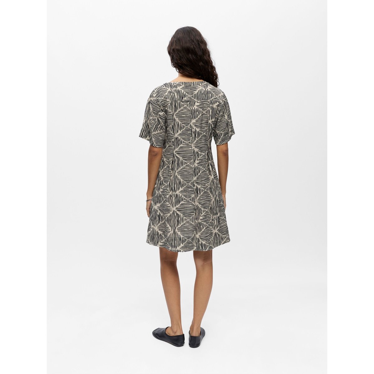 Robe-Chemise humus, OBJECT