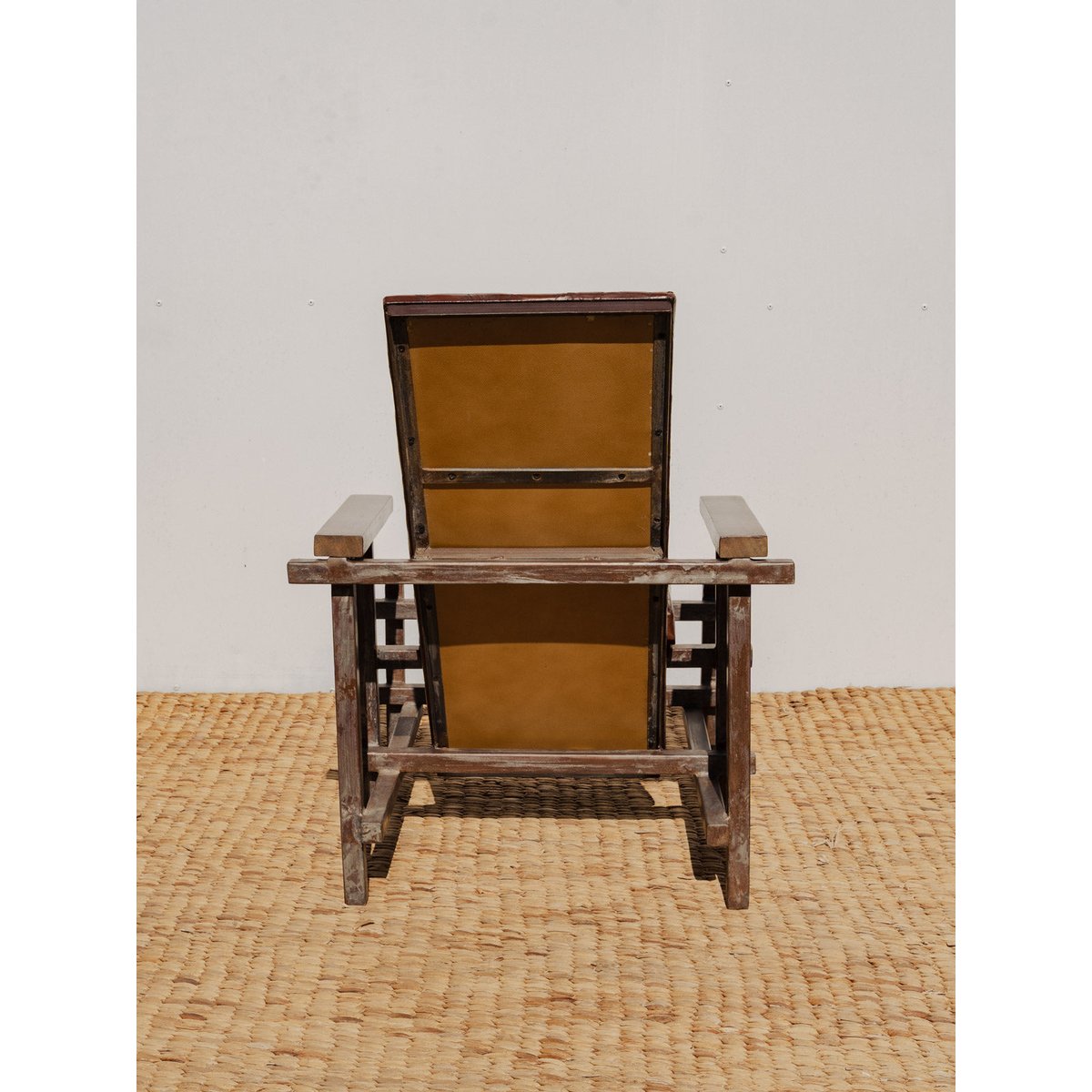 Fauteuil en bois et cuir marron Emmanuel N°18 - Bon état marron, DEBONGOUT