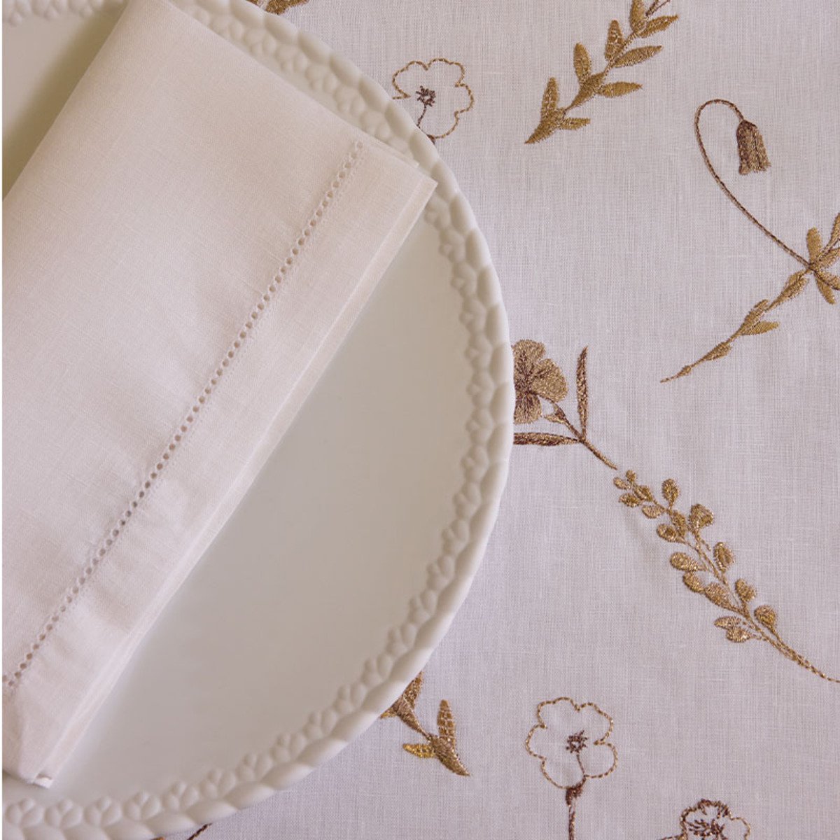 Nappe brodée en lin, 170 gr/m², VALSE DE LIN blanc, ALEXANDRE TURPAULT