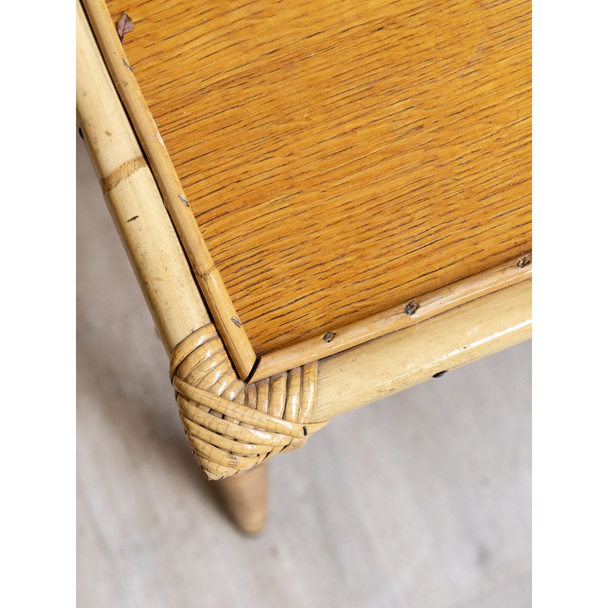Table basse en rotin Léonie N°1586 - Bon état bois clair, DEBONGOUT