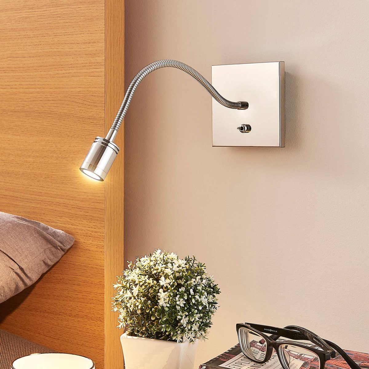 Applique en métal moderneLED, Berfin chromé, transparent, LINDBY