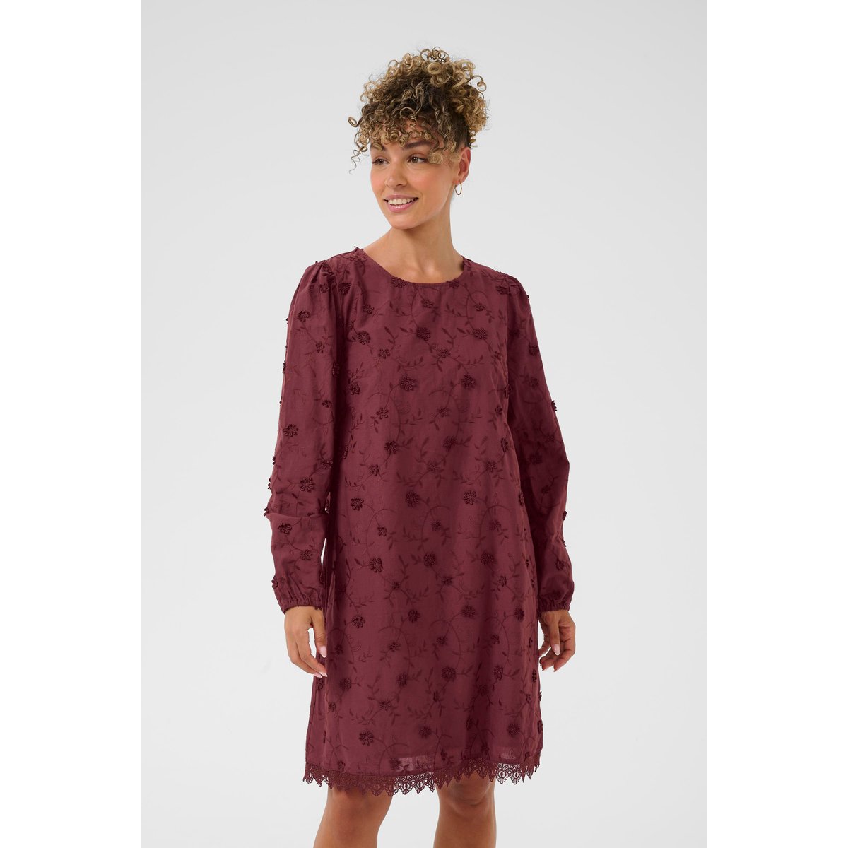 Robe rouge zinfandel, CREAM