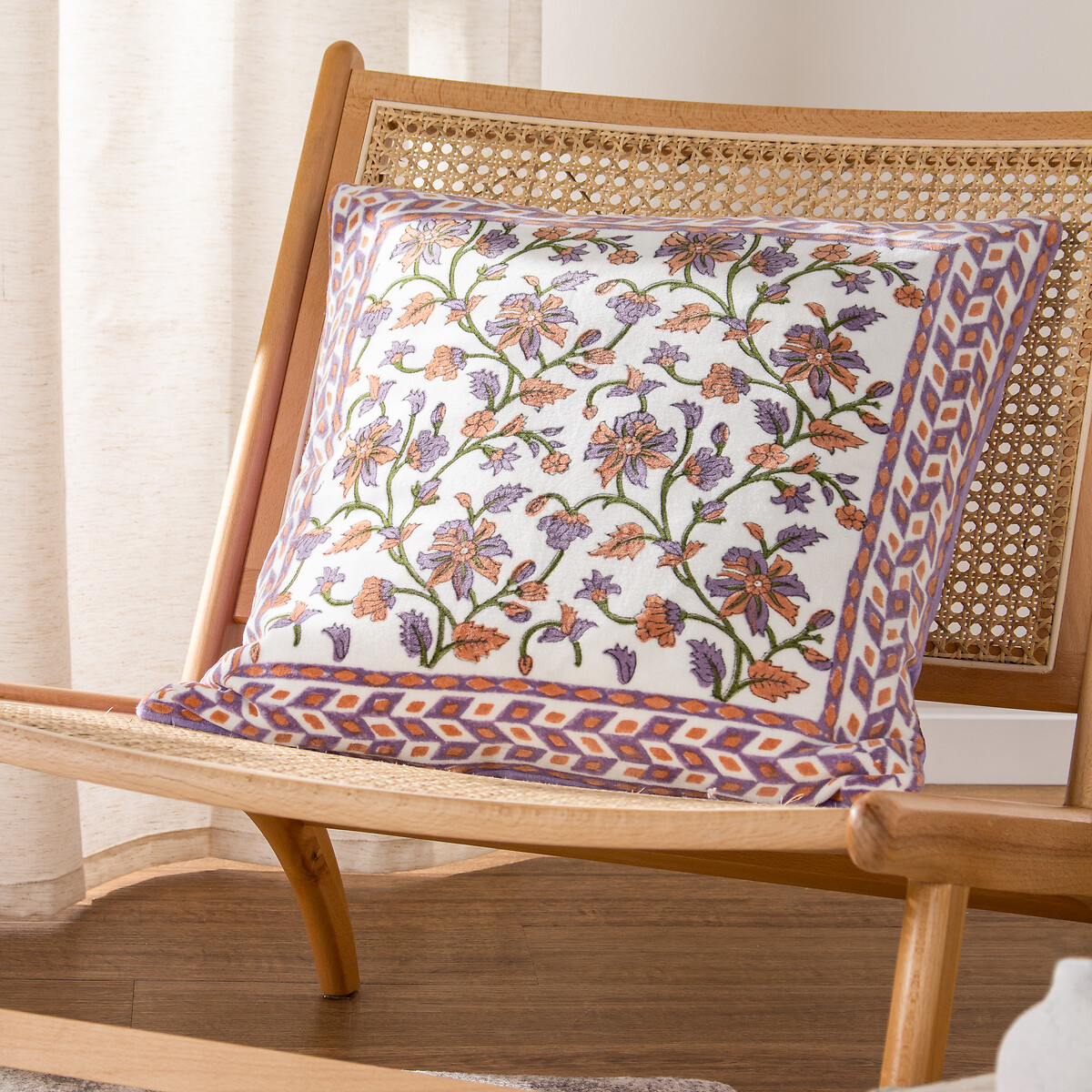 Mentera Floral Velvet Cushion lilac, PAOLETTI