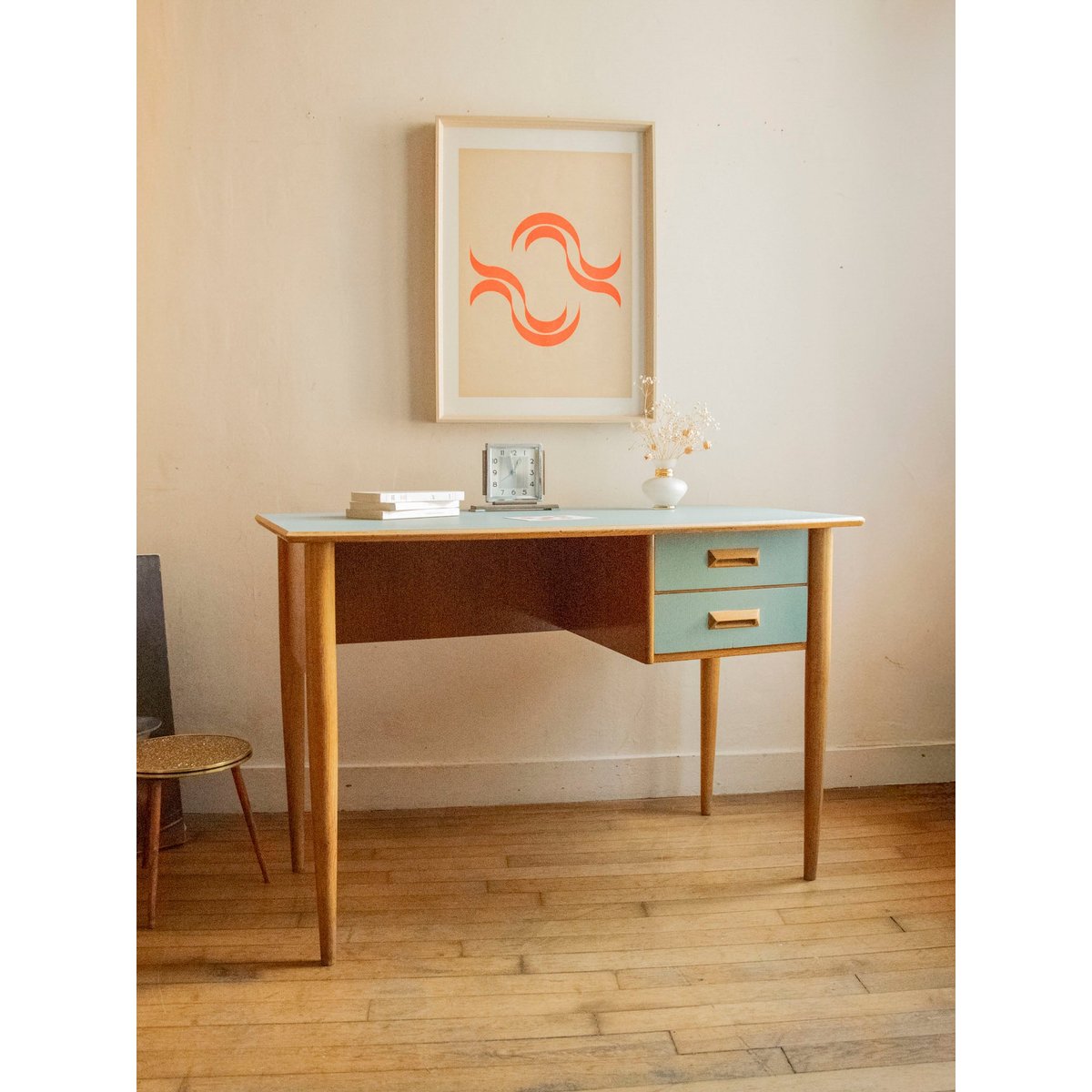 Bureau scandinave bleu ciel Yvan N°533 - Bon état bois clair, DEBONGOUT