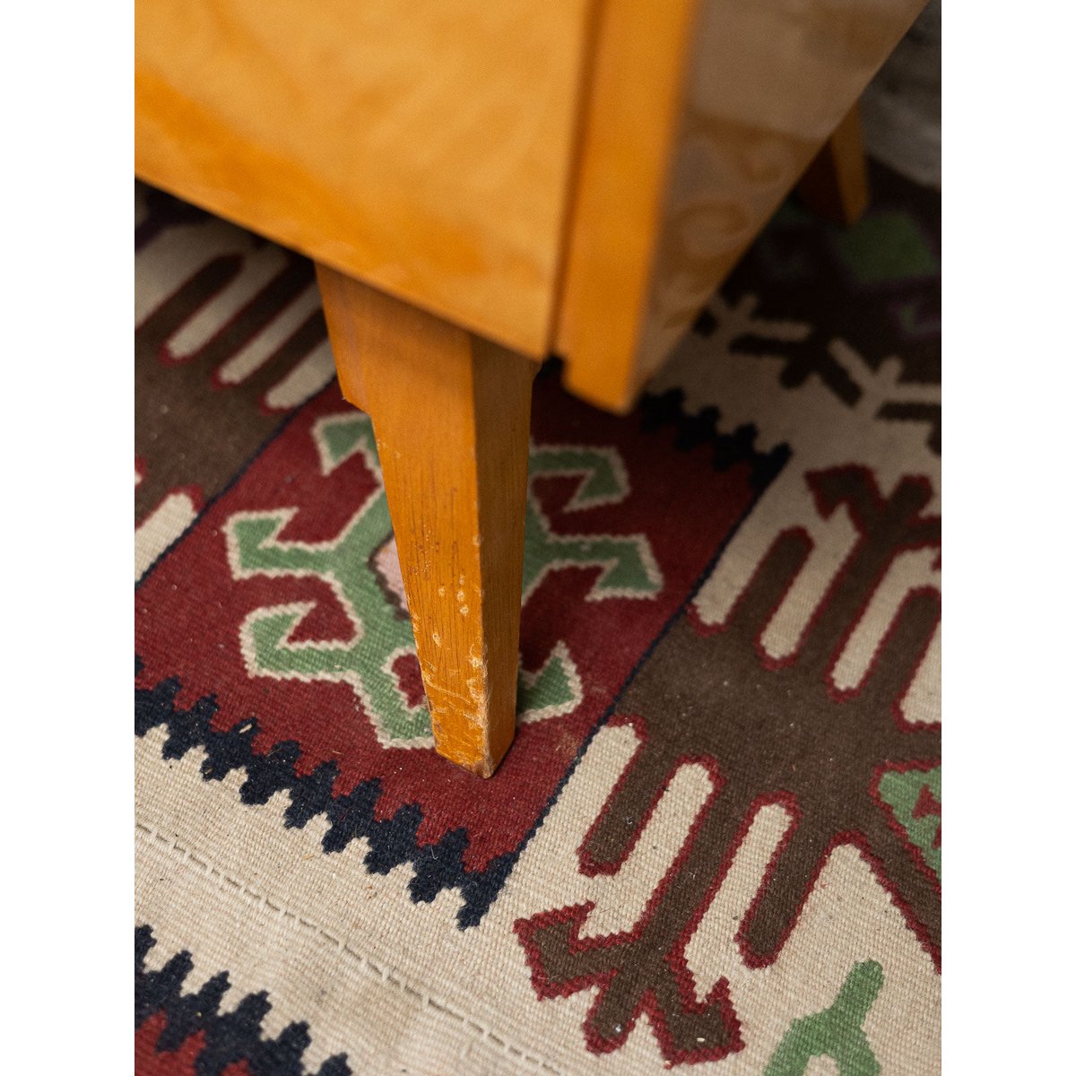 Paire de tables de chevets Maïa N°1534 - Bon état bois clair, DEBONGOUT