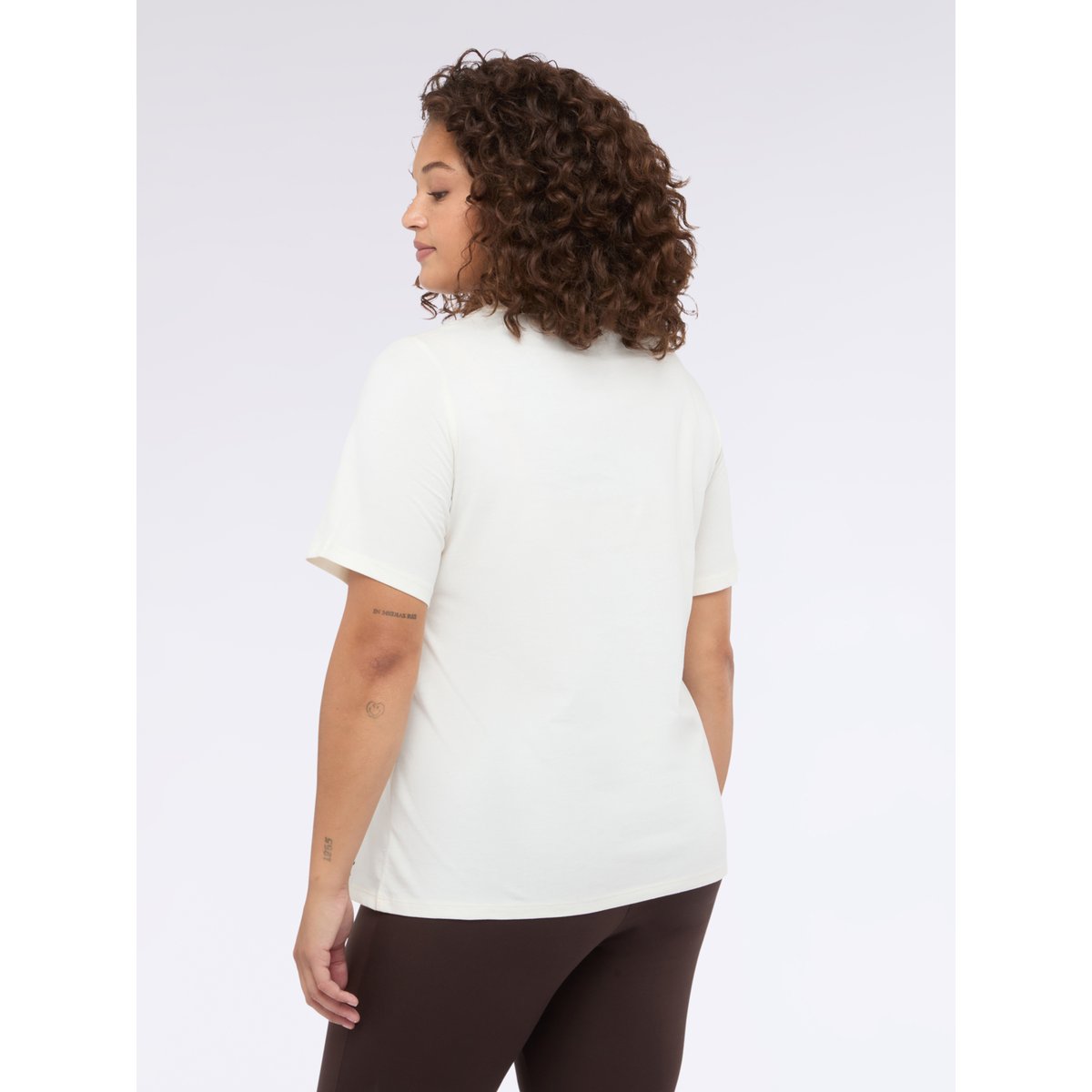 T-shirt en jersey avec petits clous blanc, FIORELLA RUBINO