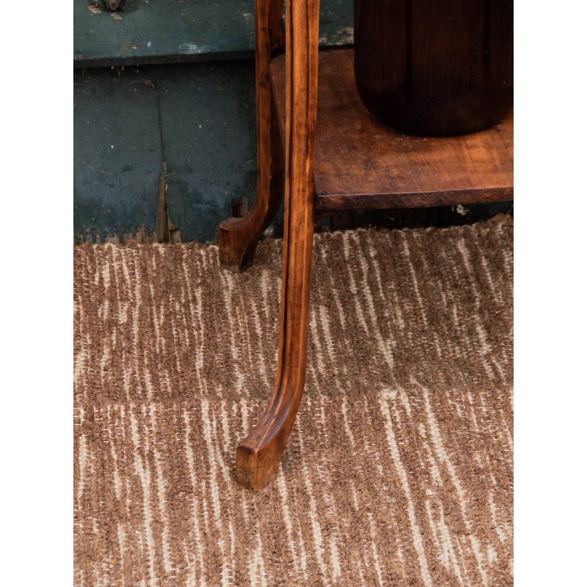 Table d'appoint en bois Francine N°170 - Bon état bois, DEBONGOUT