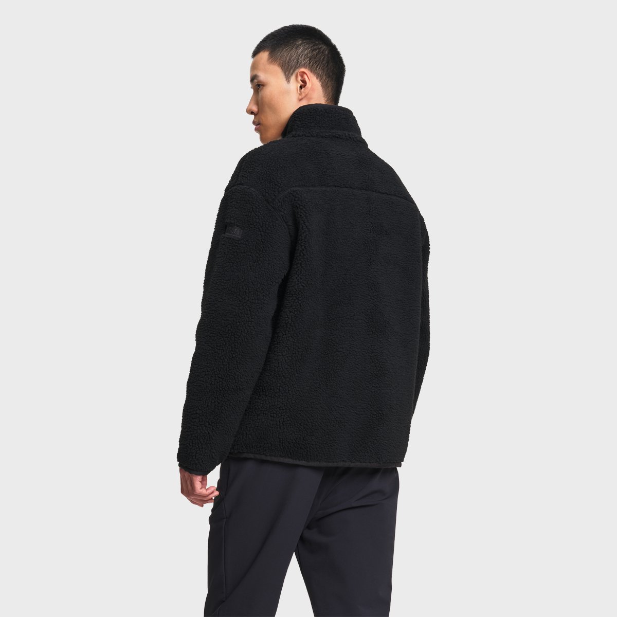 Veste multipoches en sherpa zippée double curseur noir, AIGLE