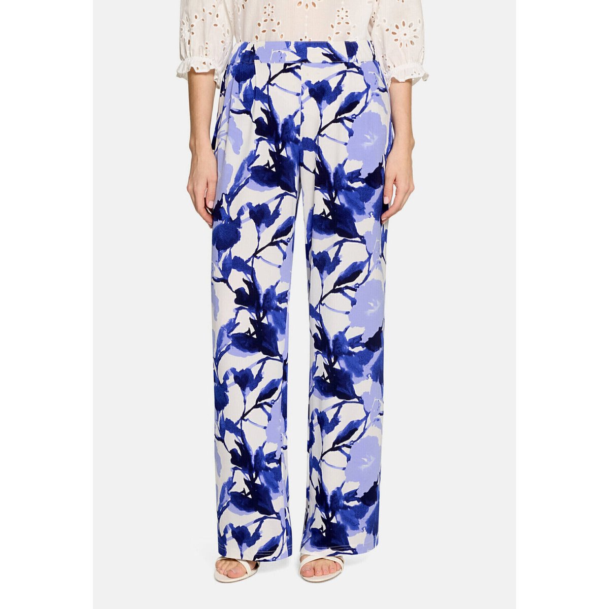 Pantalon à enfiler à poches extérieures blanc/bleu, BETTY BARCLAY