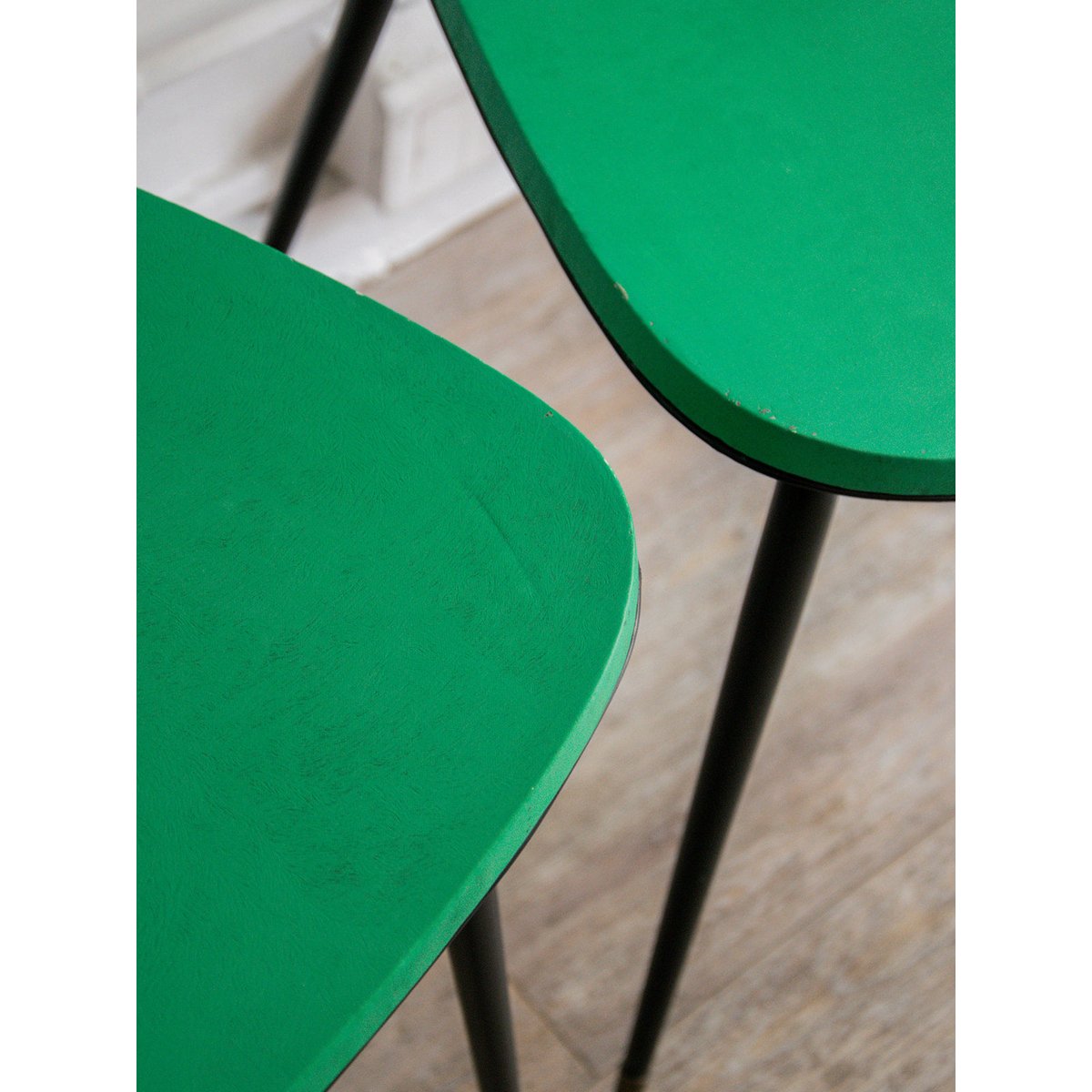 Lot de chaises vertes Diana N°284 - Bon état vert, DEBONGOUT