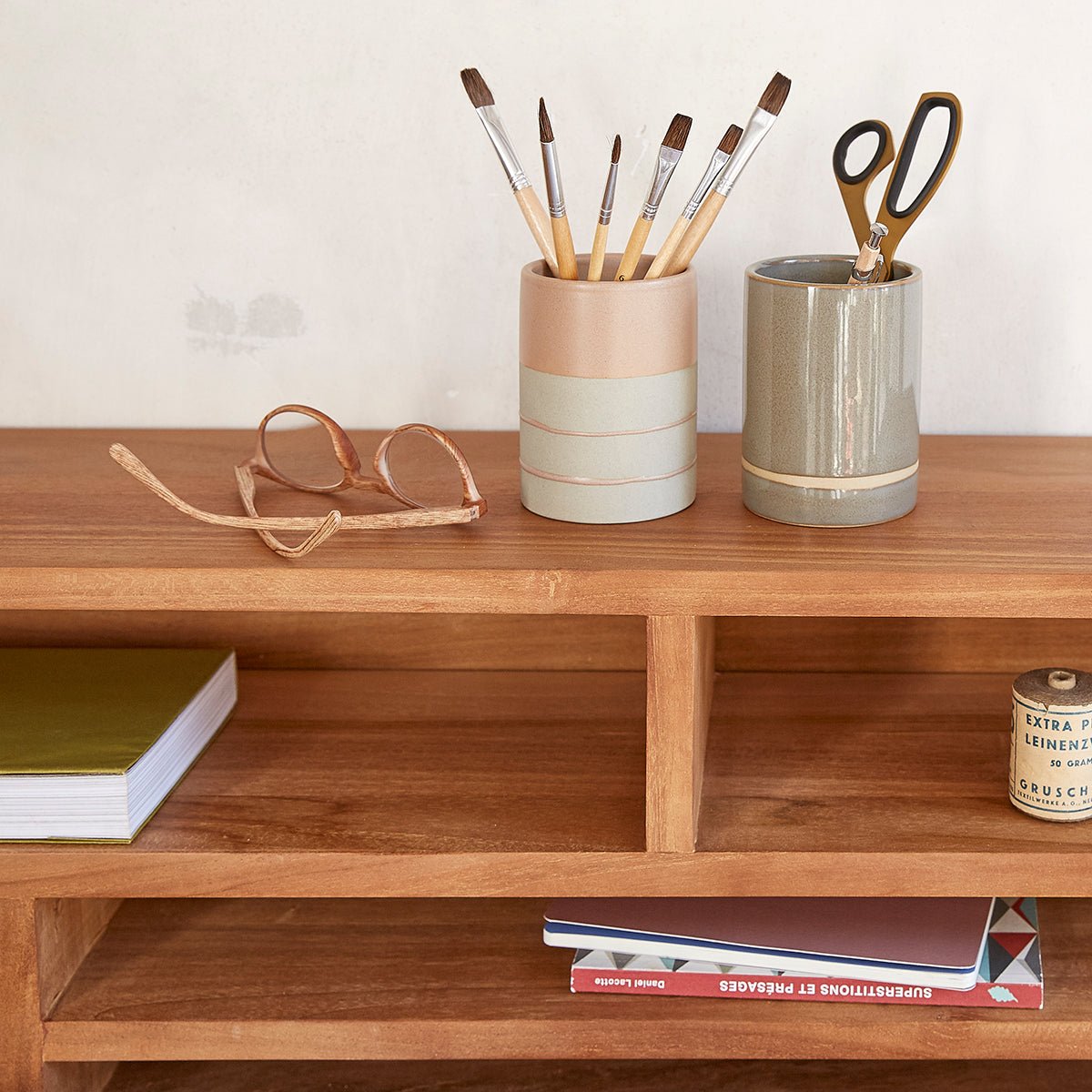 Bureau en bois de teck 110 cm 2 tiroirs ISAURE naturel, BERAH GETAH
