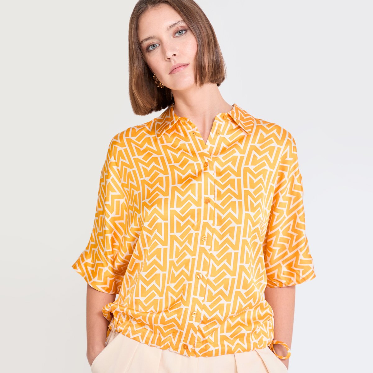 Chemise fluide imprimée avec lien de resserrage sur la taille jaune, LOLA CASADEMUNT