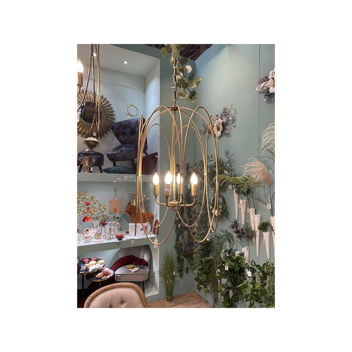 Lustre Adèle doré, AMADEUS