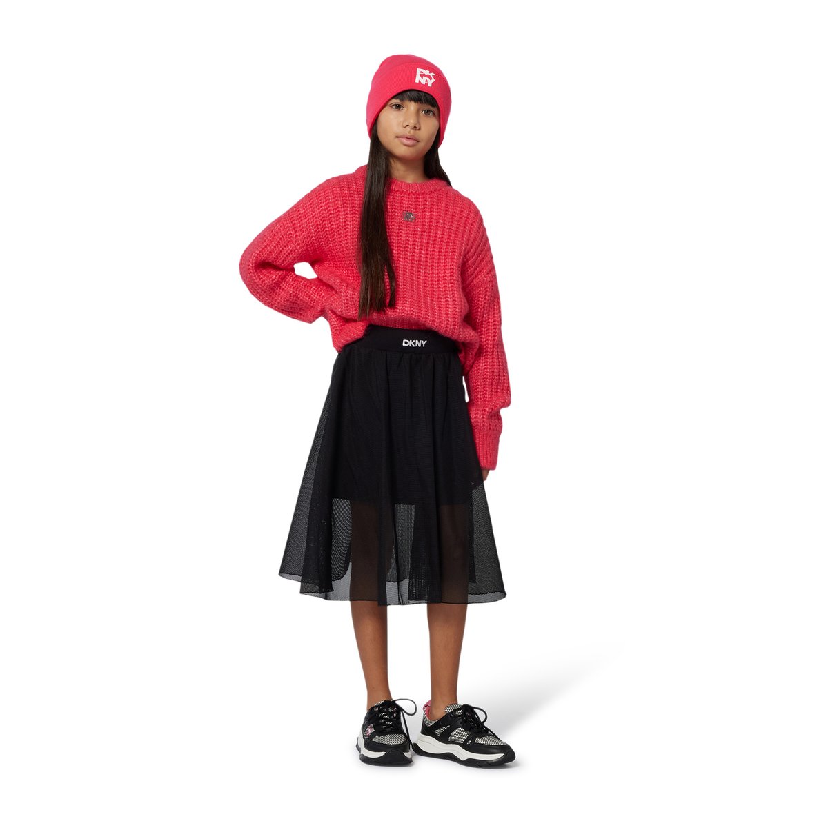 Bonnet pinku, DKNY