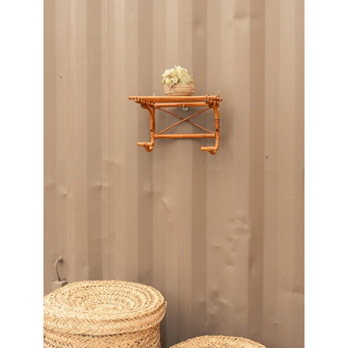 Porte-manteau mural en rotin Max N°493 - Bon état bois clair, DEBONGOUT