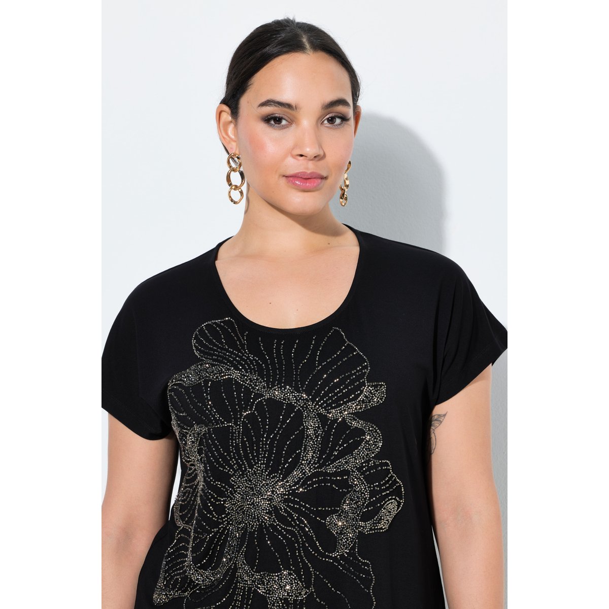 Blouse avec fleurs et petits strass noir, ULLA POPKEN