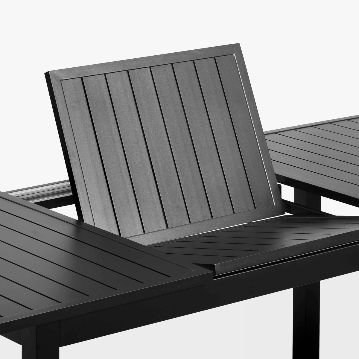 Salon de jardin table extensible et 8 fauteuils, BUTTERFLY noir, OVIALA
