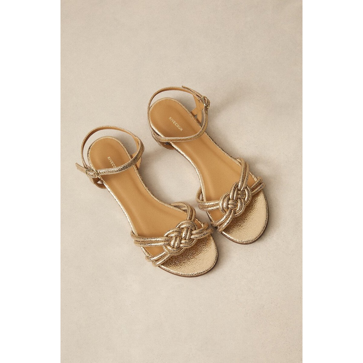 Flache Sandalen aus Leder n°112 goldfarben, RIVECOUR