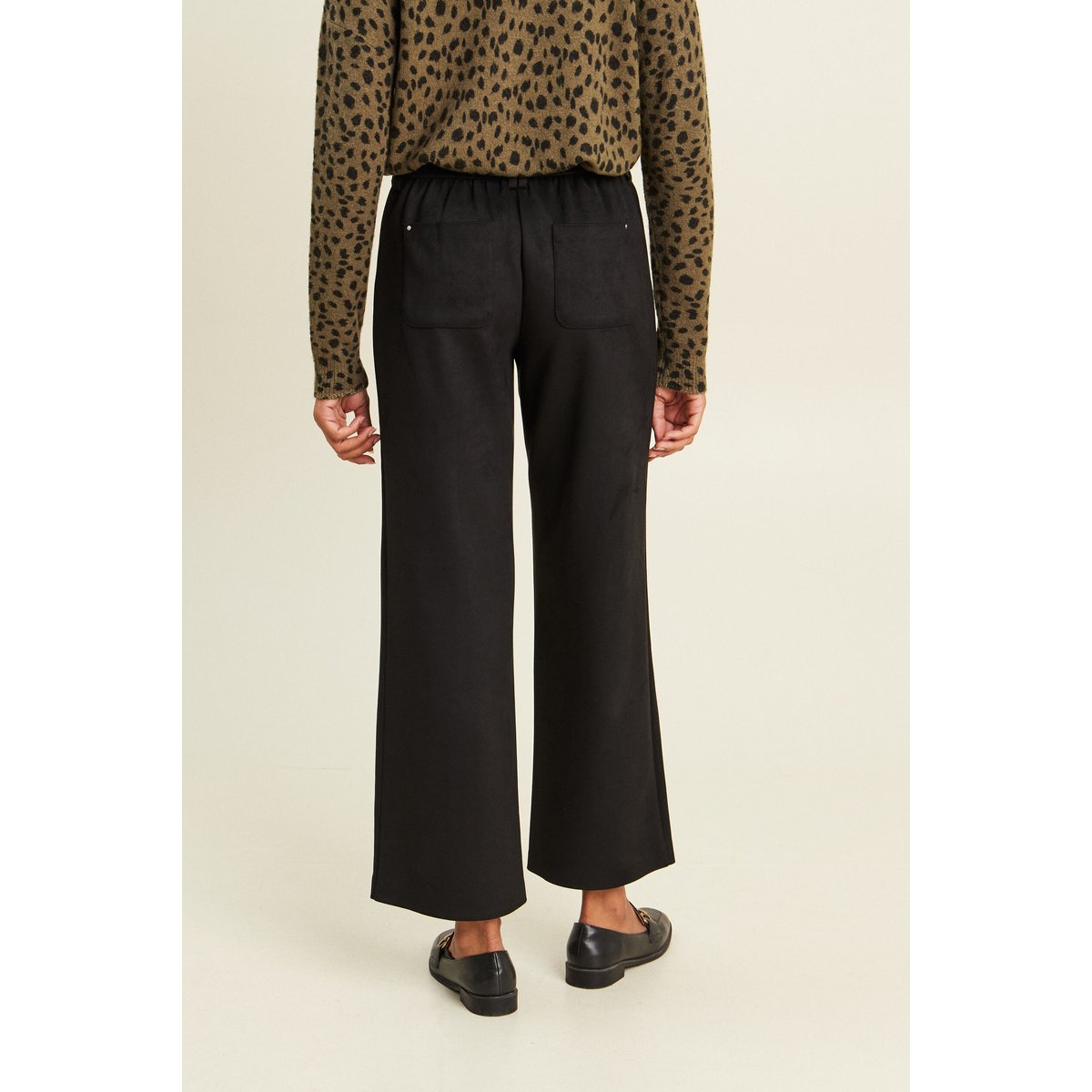 Pantalon aspect daim noir, BREAL