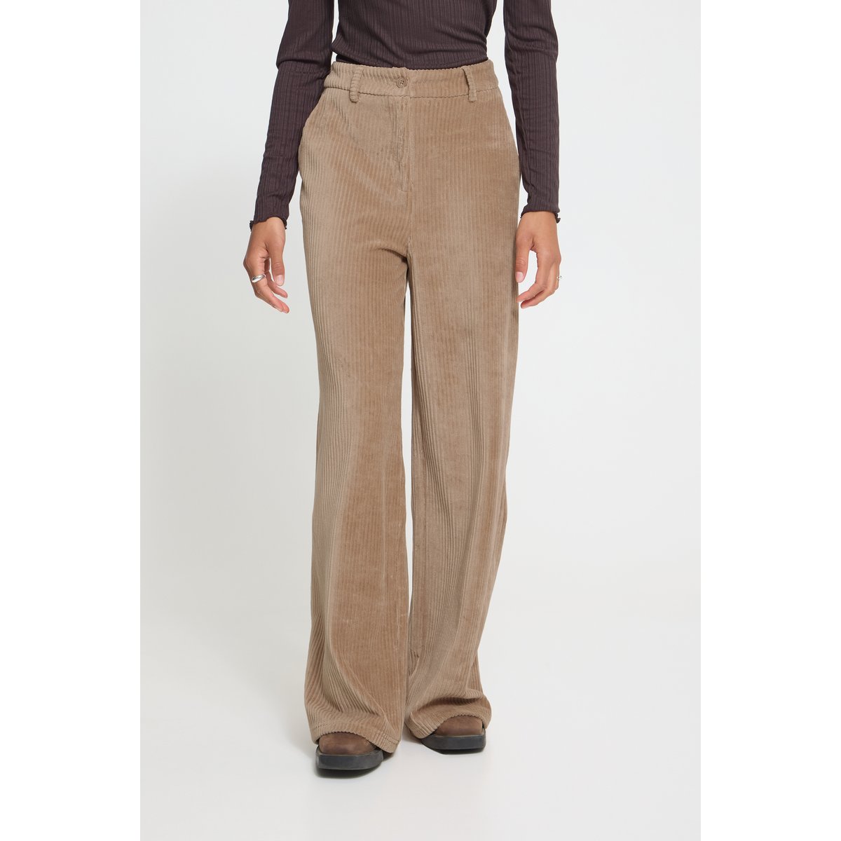 Pantalon en velours, coupe droite, jambes larges marron toasted coconut, ICHI