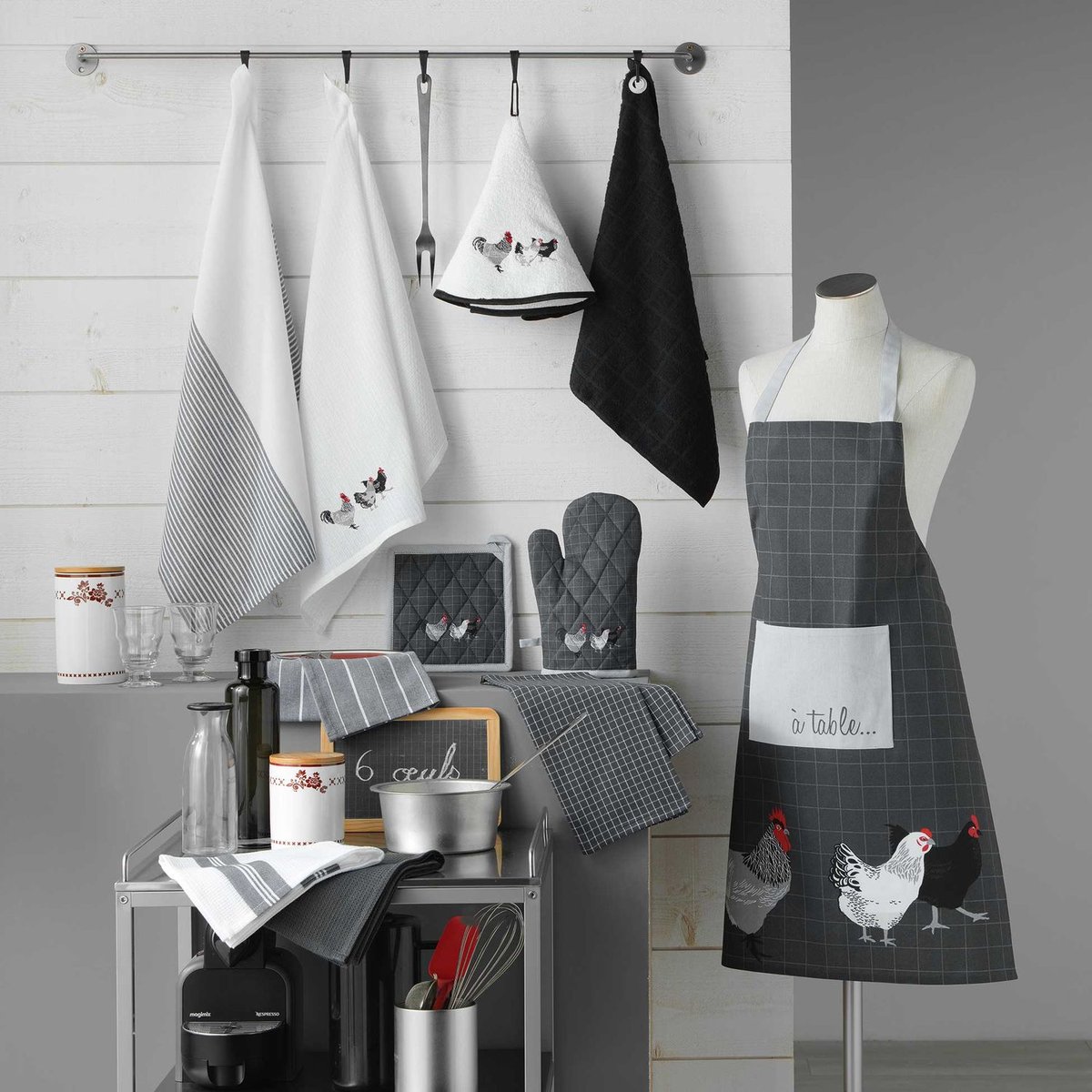 Tapis de cuisine en PVC MAISON DE CAMPAGNE rouge, TOILINUX