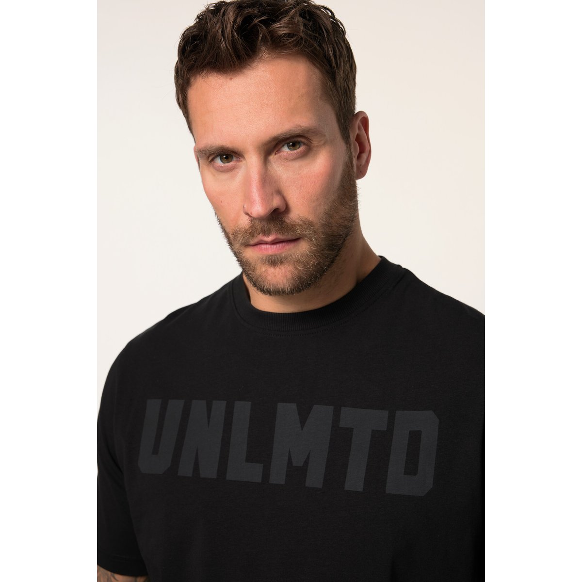 T-shirt, manches courtes, collection Fitness noir, JP1880