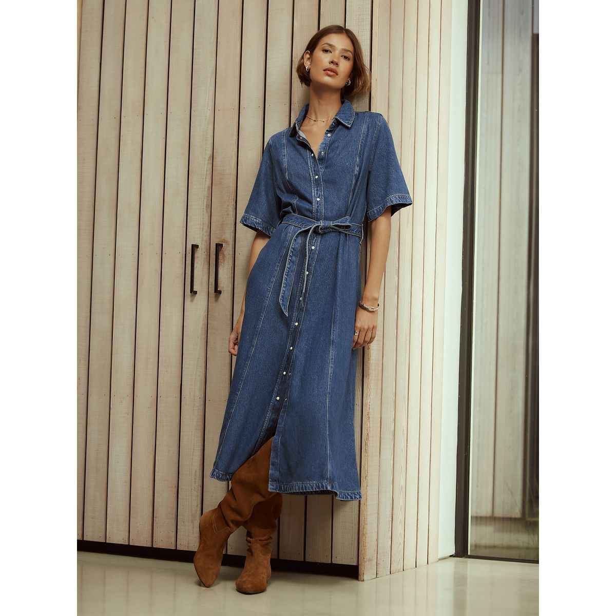 Robe chemise longue à manches courtes jean bleu moyen, NEXT